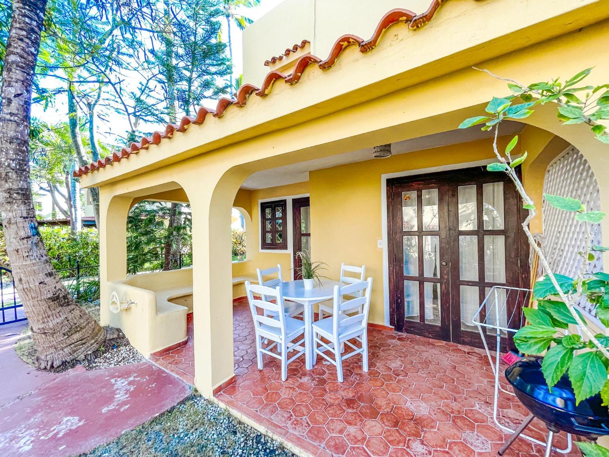 Sunny Seascape Villas & Aparts Hotel Wifi Bbq Los Corales Bavaro Beach Club & Spa Punta Cana Exterior photo